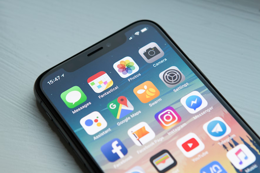 The Benefits of Buying Directly from a Local Cell Phone Store